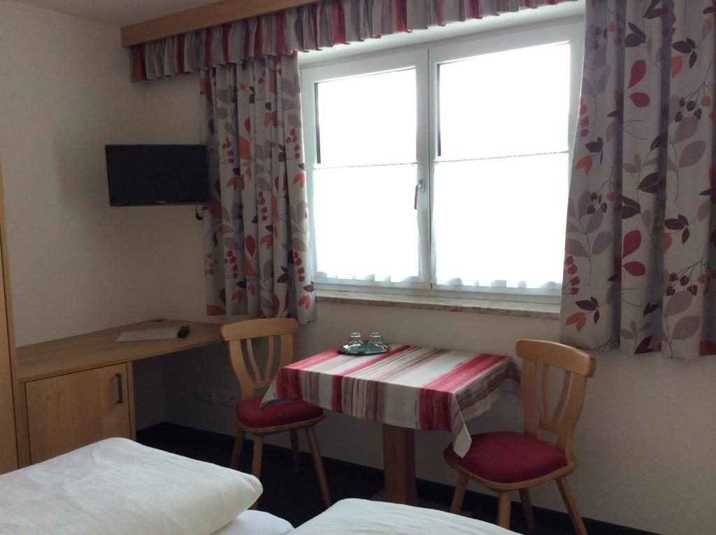 Zimmervermietung Babsy Zell am See Rom bilde